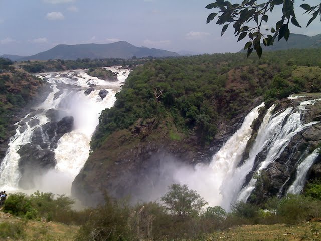 waterfalls-01e8b001