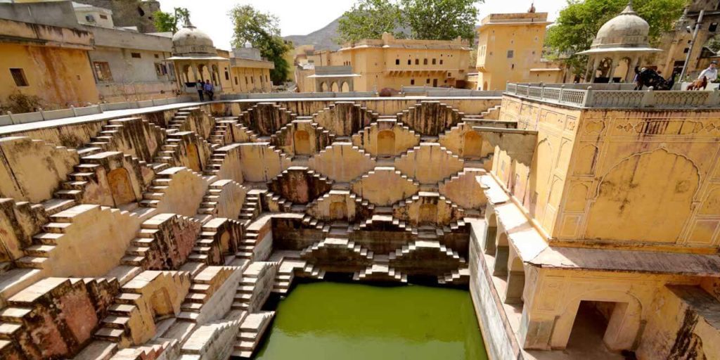 chand baori