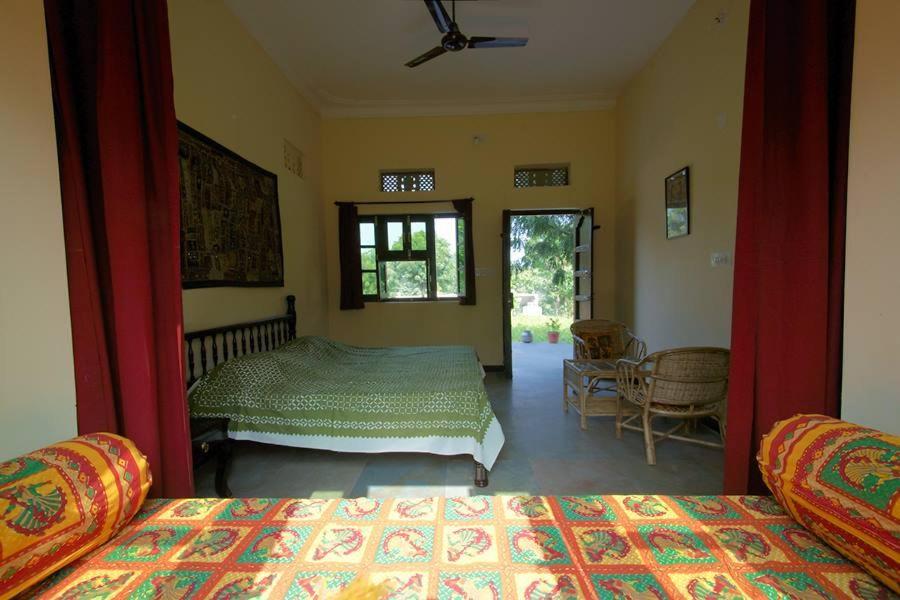 hotel-krishna-ranch-double-room